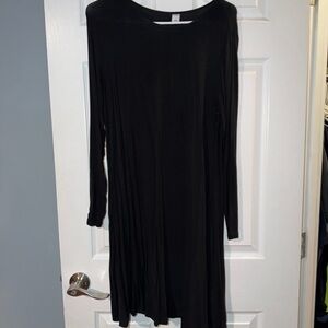 Old Navy Classic Black Long Sleeve Dress